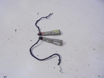 Пряжка поперечина правий перед kia carens iii фото №1