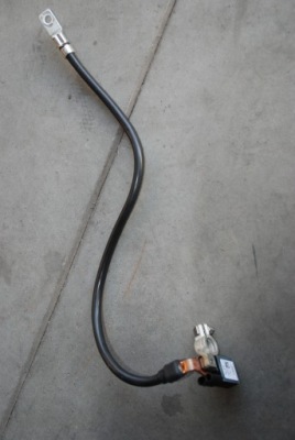 Клема мінусова запобіжник sprinter 906 lift фото №1