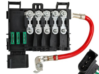 Коробка предохранителей skoda octavia i 1 70ah фото №1