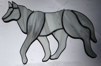 Wilk zawieszka witrażowa Szklany pies wilczak