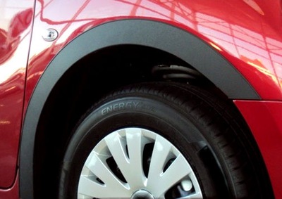NAKŁADKI NA BŁOTNIK NADKOLA FIAT ALBEA 02-12
