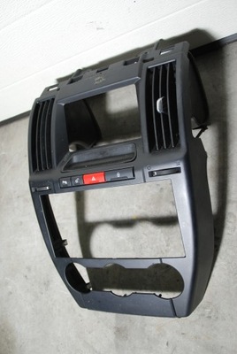 Land rover freelander ii приборная панель панель средний фото №1