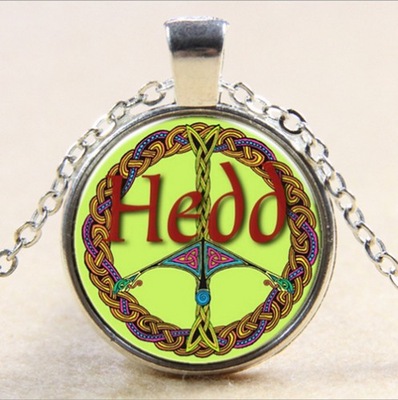 Wisiorek, amulet: hedo.