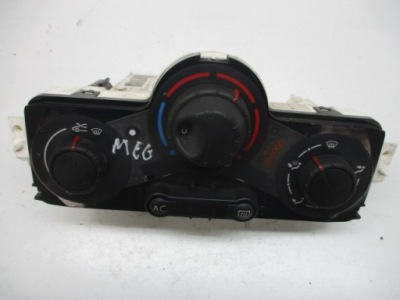 Megane 2 ii 02-08 панель обдув вентиляція 69420001 фото №1