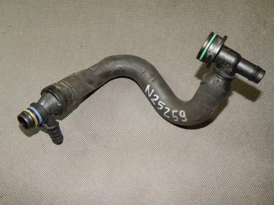 Audi q3 8u шланг вентиляція картера 04e103175d фото №1