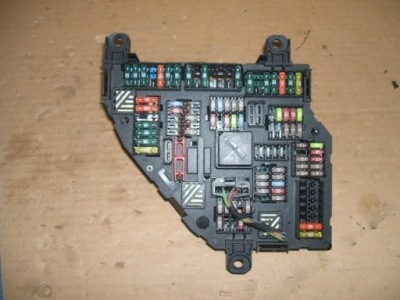Bmw 5 f07 f10 f11 коробка предохранителей 9234423 фото №1