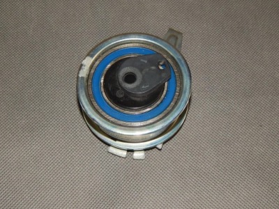 Vw golf sportsvan ролик натяжителя 04l109243b фото №1