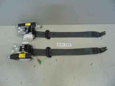 Volvo xc60 натягувач pas безпеки задня правий фото №1