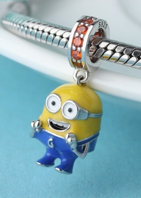 CHARMS ZAWIESZKA minionek srebro emalia minionki