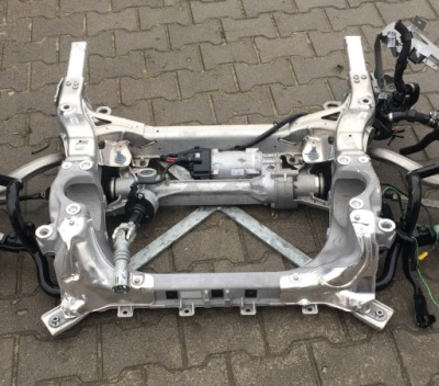 Mercedes e klasa w213 w205 4matic подрамник подрамник перед фото №1