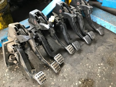 Mercedes a klasa w169 педали тормоза сцепления euro фото №1