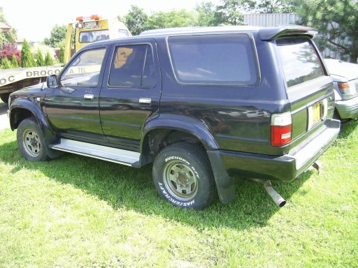 TOYOTA 4 RUNNER hilux лобовое стекло боковые стекла