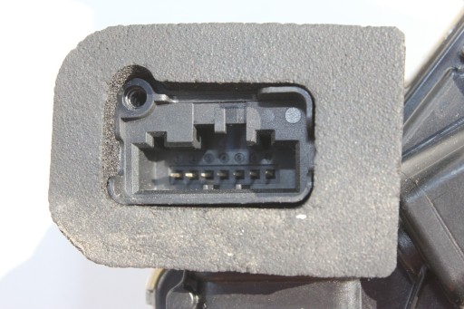 Prowadnik klamki z zamkiem drzwi Skoda 5N0837885H