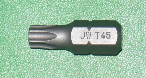 БИТА JONNESWAY TORX T45 X 10MM L-30MM