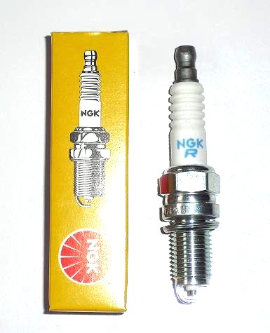 ŚWIECA BR9ECS NGK V-MAX VMAX VENTURE NSR 125 SRX HONDA YAMAHA QUAD BOMBARDI
