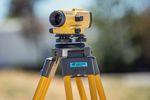 Оптический нивелир Topcon AT-B4A в чемодане НОВИНКА