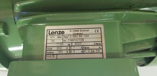 Двигатель LENZE 13.550.8 1100W шестерня 1:45 №379