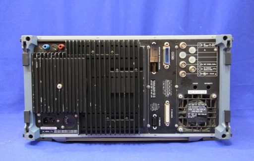 РАДИОТЕСТЕР ГЕНЕРАТОРА R&S 0,1–1000 МГц