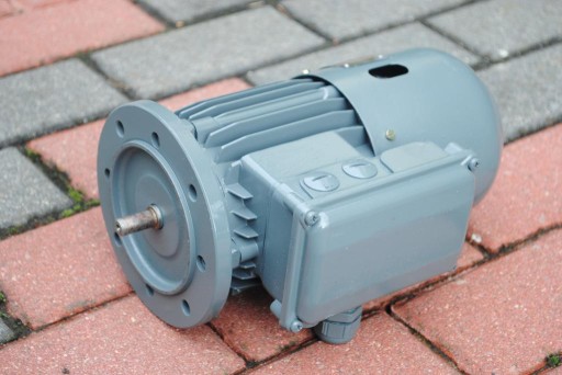 Silnik elektryczny koł. 0.18kw. 1360obr. HAMULEC!