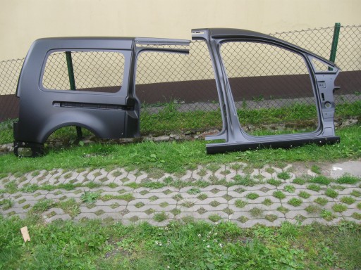 BŁOTNIK POSZYCIE VW CADDY MAX 2K3 809604 PRAWY TYŁ