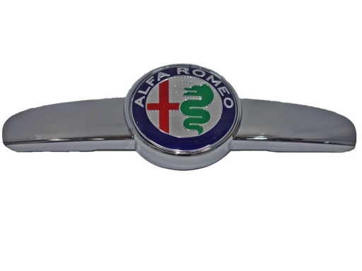 Grill na maskę chrom emblemat scudet logo Alfa 159