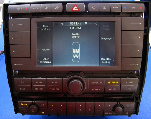 Phaeton radio monitor nawigacja panel 3D0035007