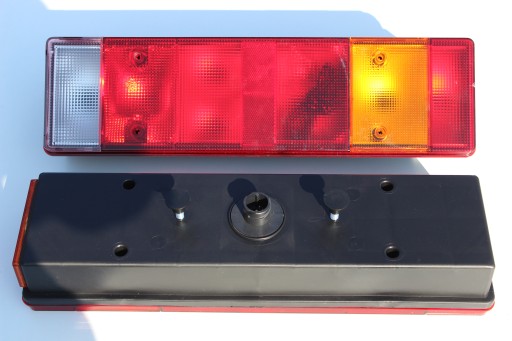 LAMPA TYŁ PRAWA TYLNA MAN F2000 L2000 VOLVO SCANIA