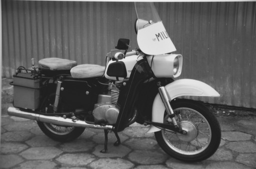 SZYBA MZ 250 TS TROPHY MILICJA