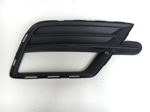 VW CADDY KRATKA W ZDERZAK PRAWA 2K5853666C