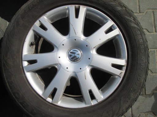 Reifen Räder felgen Reifen VW Touareg 7L0 R18 5mm