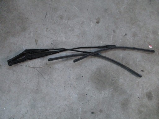 nosac metlice brisača AUDI Q3 8U0