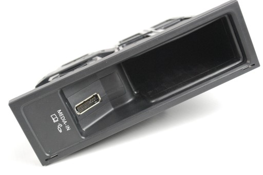 Мультимедийный интерфейс VW Golf 5N0035344E 5N0035342