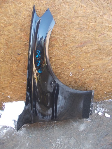 fender front right MERCEDES C KLASA W205