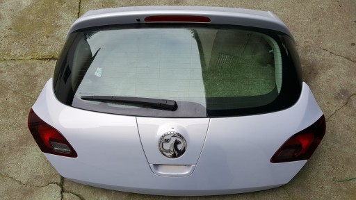 OPEL ASTRA IV J ЗАДНЯЯ КРЫШКА Z187