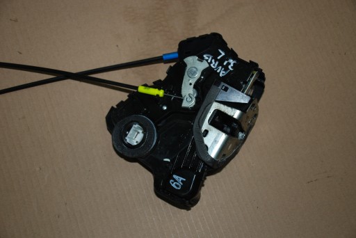 TOYOTA AURIS 06-12 ПРИВОД ЗАМКА ЛЕВОЙ ДВЕРИ