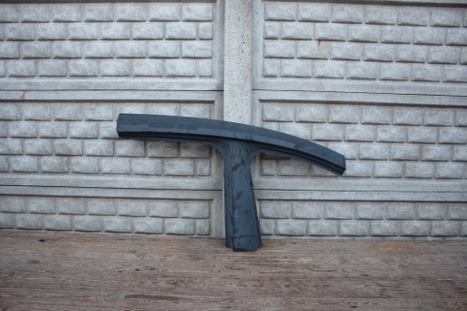 Порог правая стойка Mazda 3 III 13-18