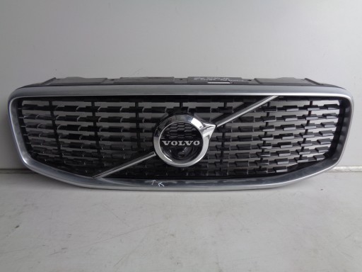 front PREKLADgrill VOLVO XC60 II 17- KAMERA R-design