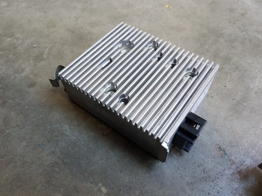 ACTROS MP4 ІНВЕРТОР 24V / 12V 18A FAVT