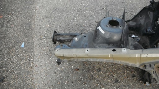 BMW E46 COMPACT 00-04 передня ліва чверть