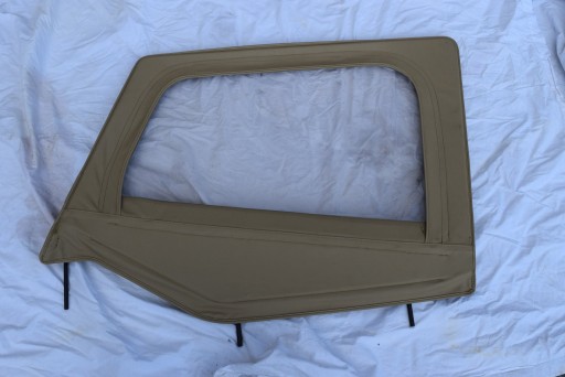 ОКНО ЛЕВОЙ ПЕРЕДНЕЙ ДВЕРИ JEEP WRANGLER