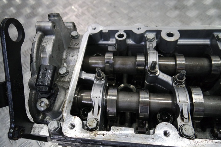 CYLINDER HEAD AUDI A8 D4 4H 4.2 TDI 057064BF photo 3 - milautoparts-fr.ukrlive.com