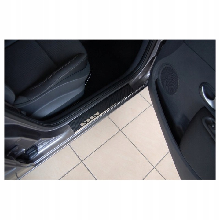 AUDI A3 8P 5D TRIMS MOULDINGS FOR SILLS 2003-2013 photo 3 - milautoparts-fr.ukrlive.com