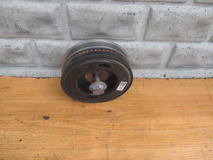 WHEEL PULLEY OPEL CORSA E ASTRA 1,0 TURBO PETROL photo 1 - milautoparts-fr.ukrlive.com