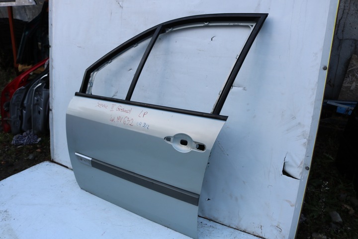 DOOR LEFT FRONT MV632 RENAULT SCENIC II GRAND photo 3 - milautoparts-fr.ukrlive.com