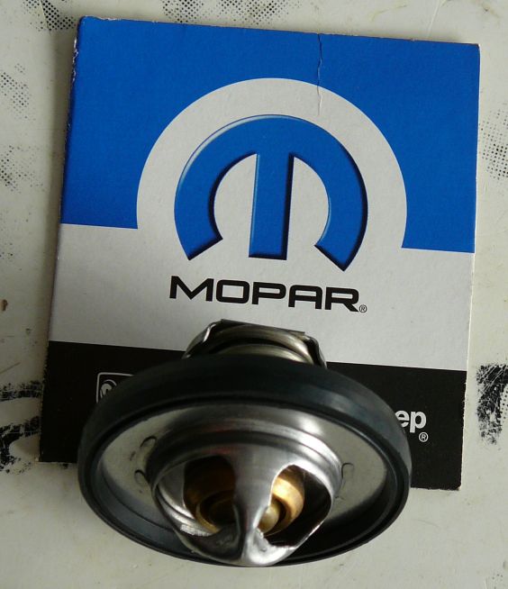 JEEP GRAND CHEROKEE COMMANDER 3,7 4,7 THERMOSTAT photo 1 - milautoparts-fr.ukrlive.com