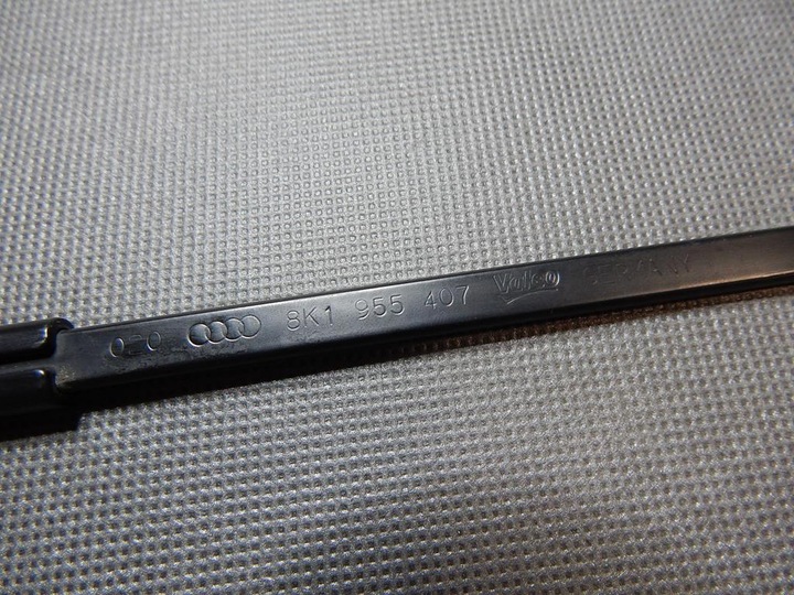 AUDI RS5 8T BRAS ESSUIE-GLACES GAUCHE 8T1955407