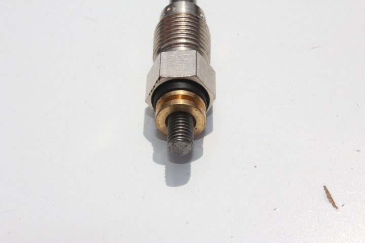 PLUG ZAROWA BOSCH VW PASSAT 1.9 TD 75KM 55KW photo 3 - milautoparts-fr.ukrlive.com