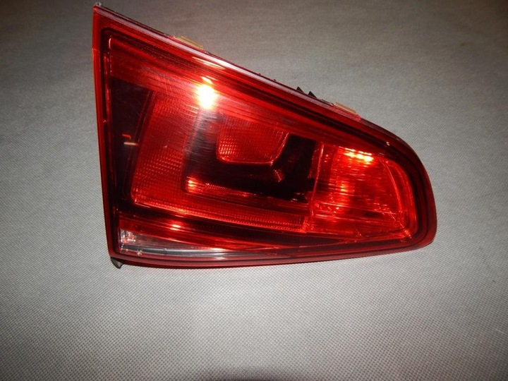 VW GOLF VII LAMP LEFT REAR LID 5G0945093P photo 1 - milautoparts-fr.ukrlive.com