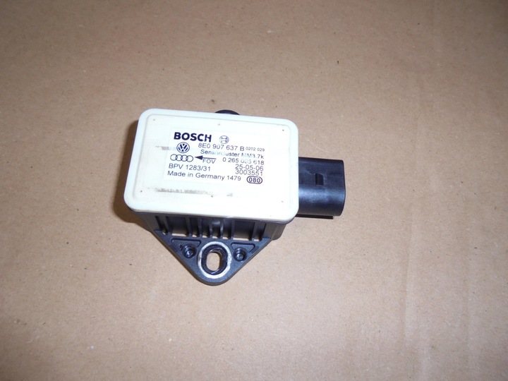 SENSOR ESP 8E0907637B AUDI A6 C6 -WYSYLKA- photo 1 - milautoparts-fr.ukrlive.com