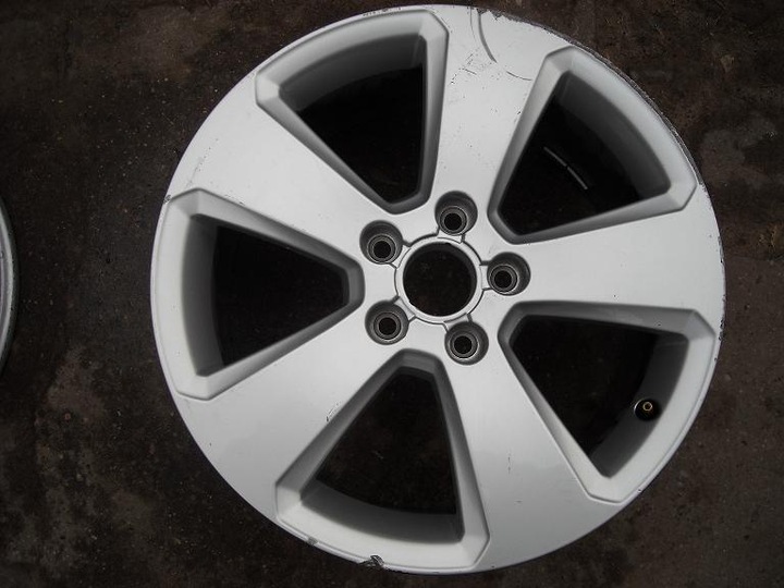 DISQUE ALUMINIUM AUDI AVEC 7.5